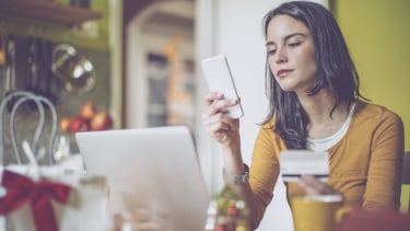 Article - Cyber Week Survey 2020: 'Tis the Season to Shop Online, Use Curbside Pickup