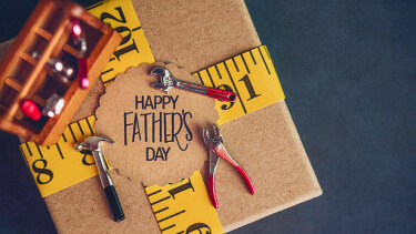 Article - 25+ Best Father's Day Deals to Shop 2023
