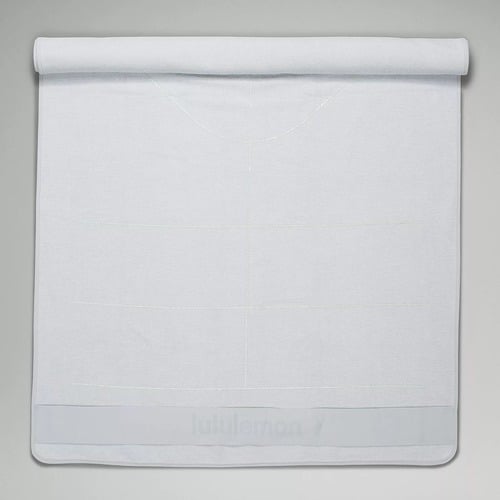 lululemon Yoga Mat Towel with Grip